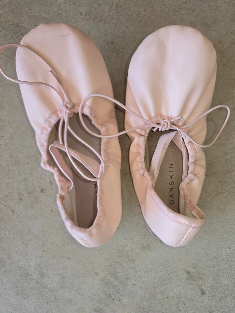 Danskin Kids Pink Ballet Slippers